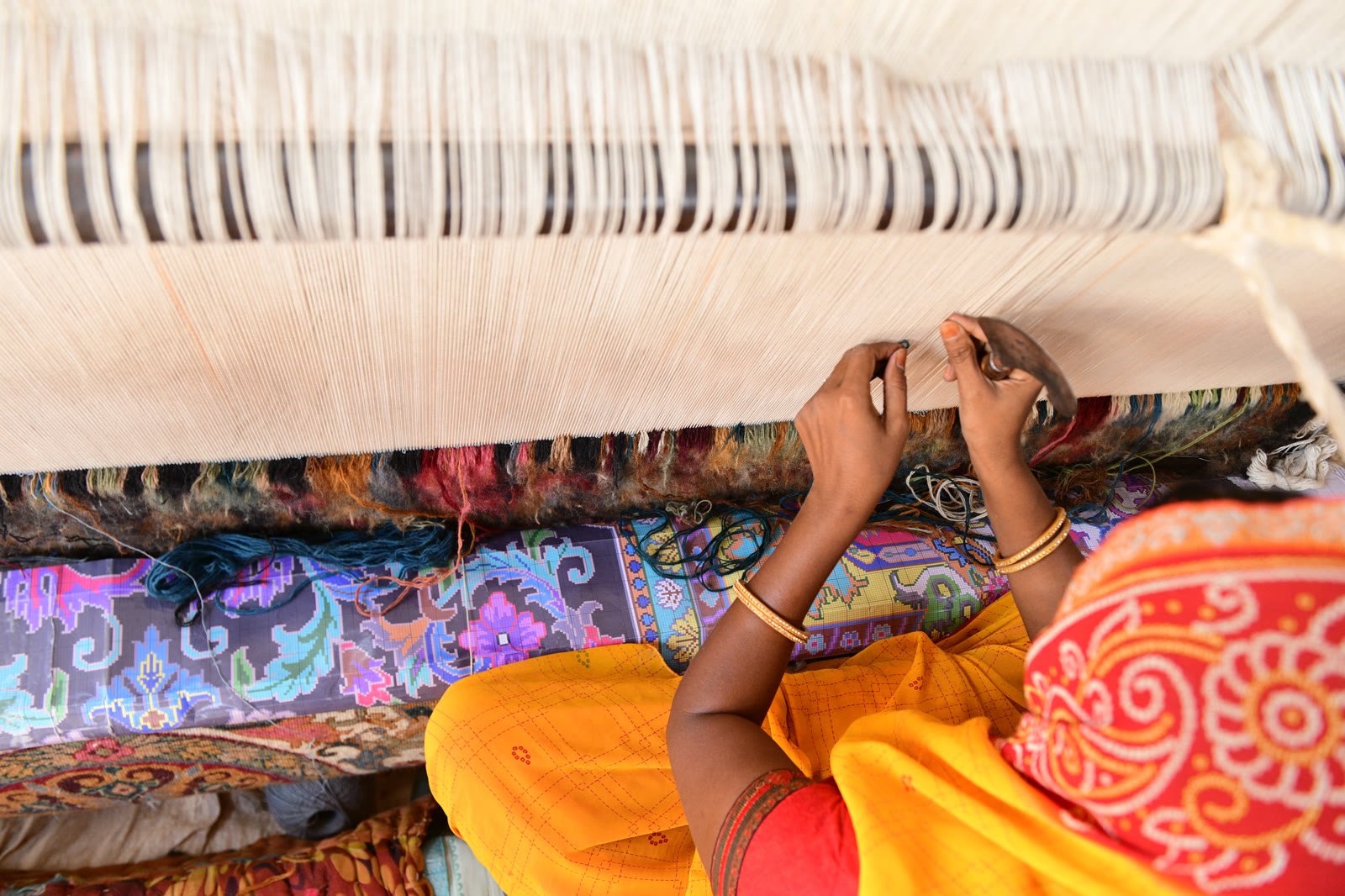 Custom rug weaving