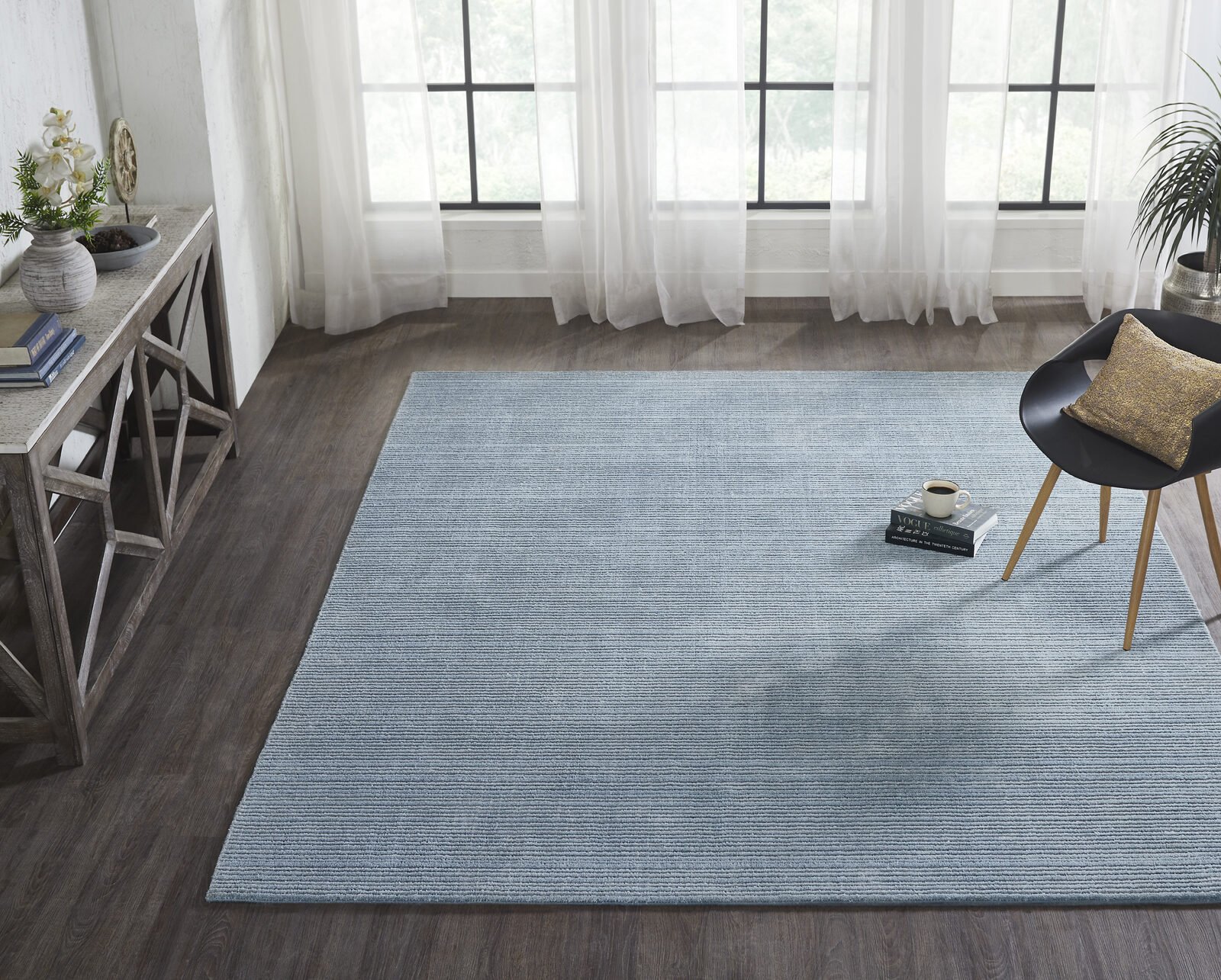 Bowery Spa Blue
