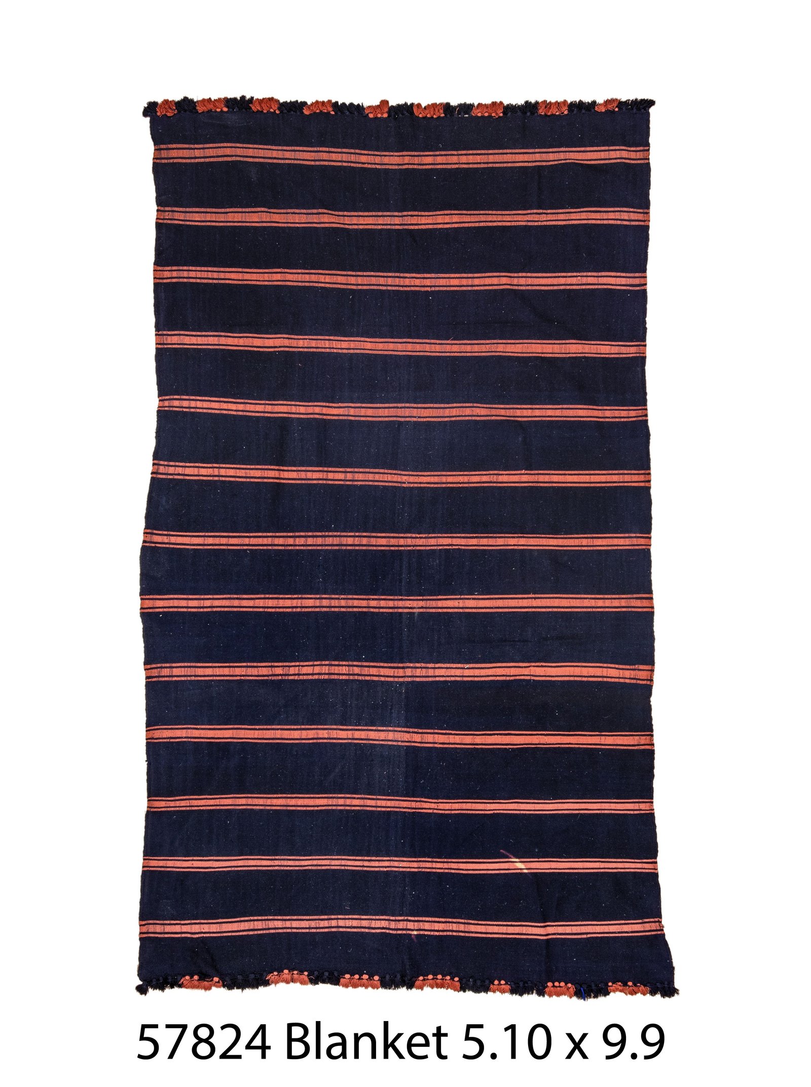 Blanket 9' 9" X 5'10"