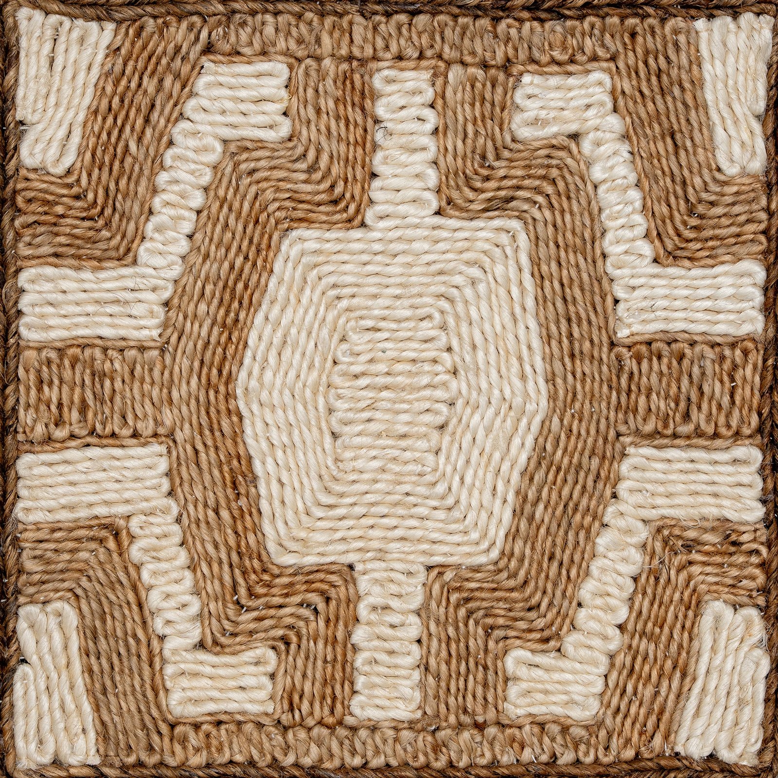 Angle Medallion Ivory - Natural