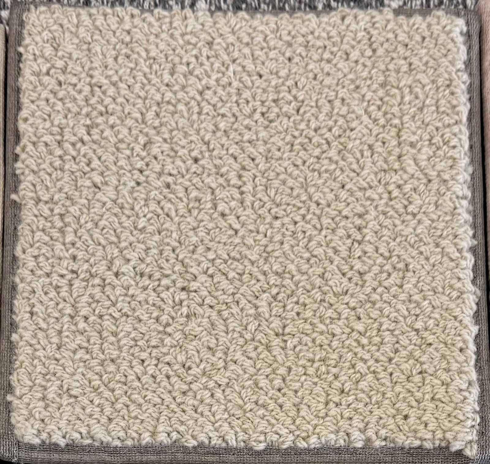 Cavessa Sage - 13.2 x 16.3